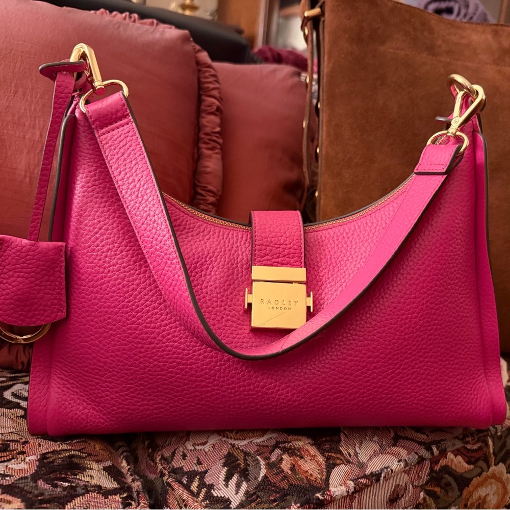 RADLEY LONDON Hot Pink Pebble Leather Shoulder Bag with Gold Hardware